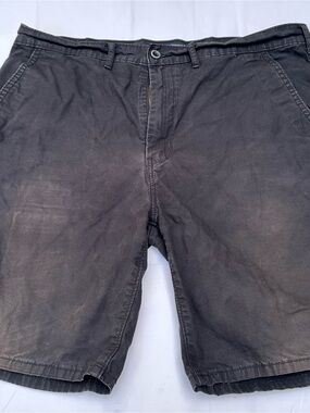 Levi's Black Flat Front Men's Shorts Size 38